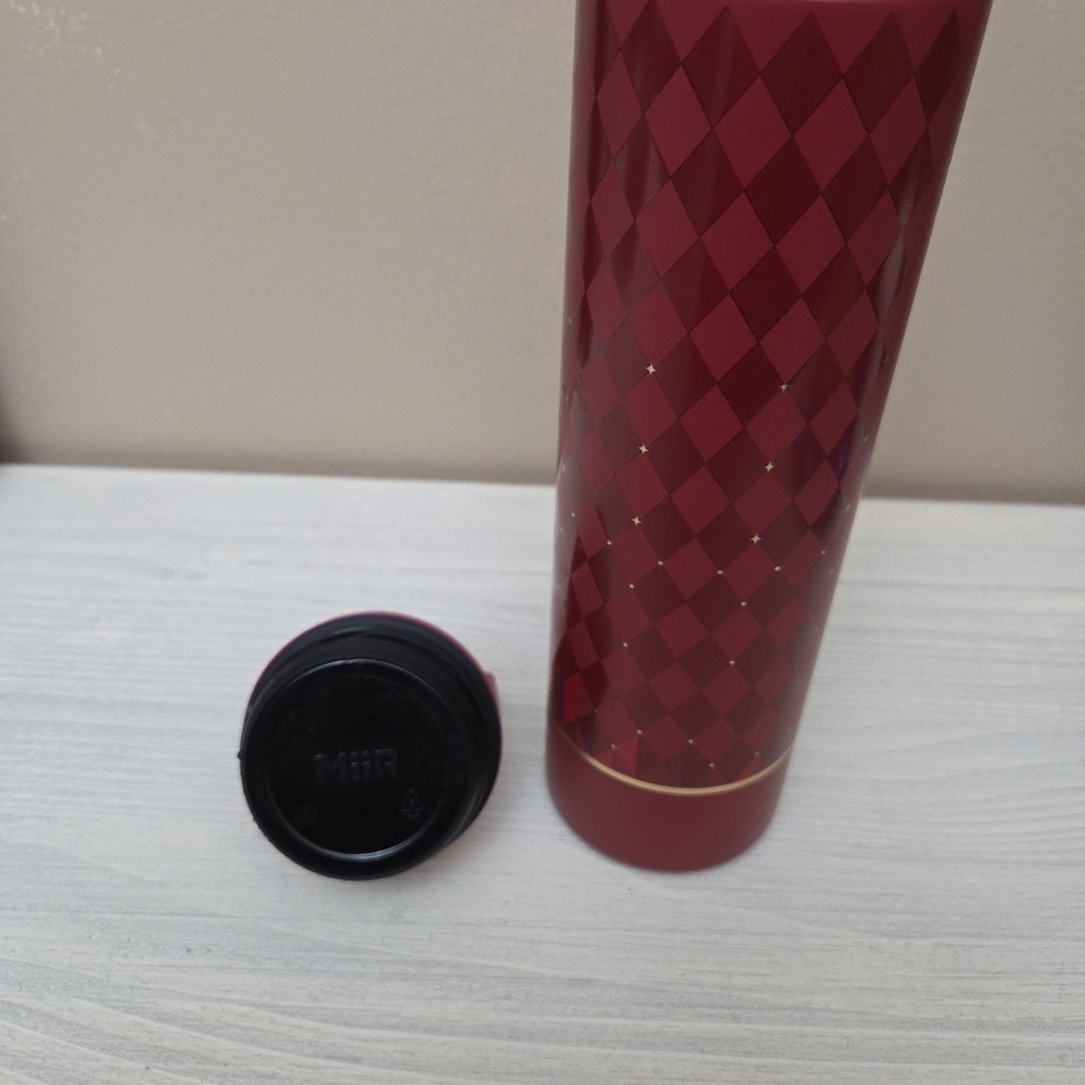 MiiR Starbucks Red Diamond Pattern Thermal Coffee/Water Bottle 20oz - Picture 5 of 5